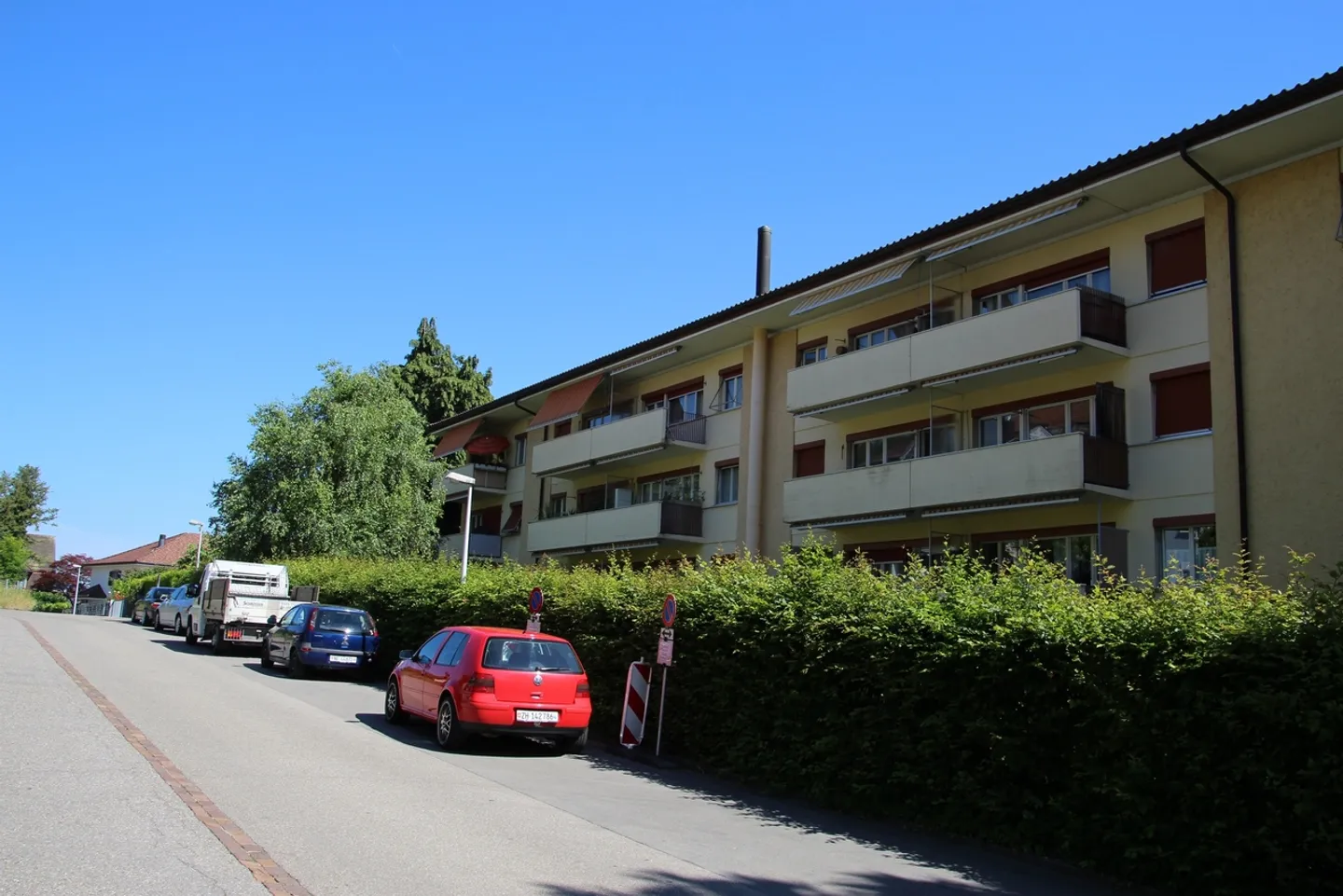Parcheggio vicino alla stazione di Horgen Oberdorf - Foto 2 di 2