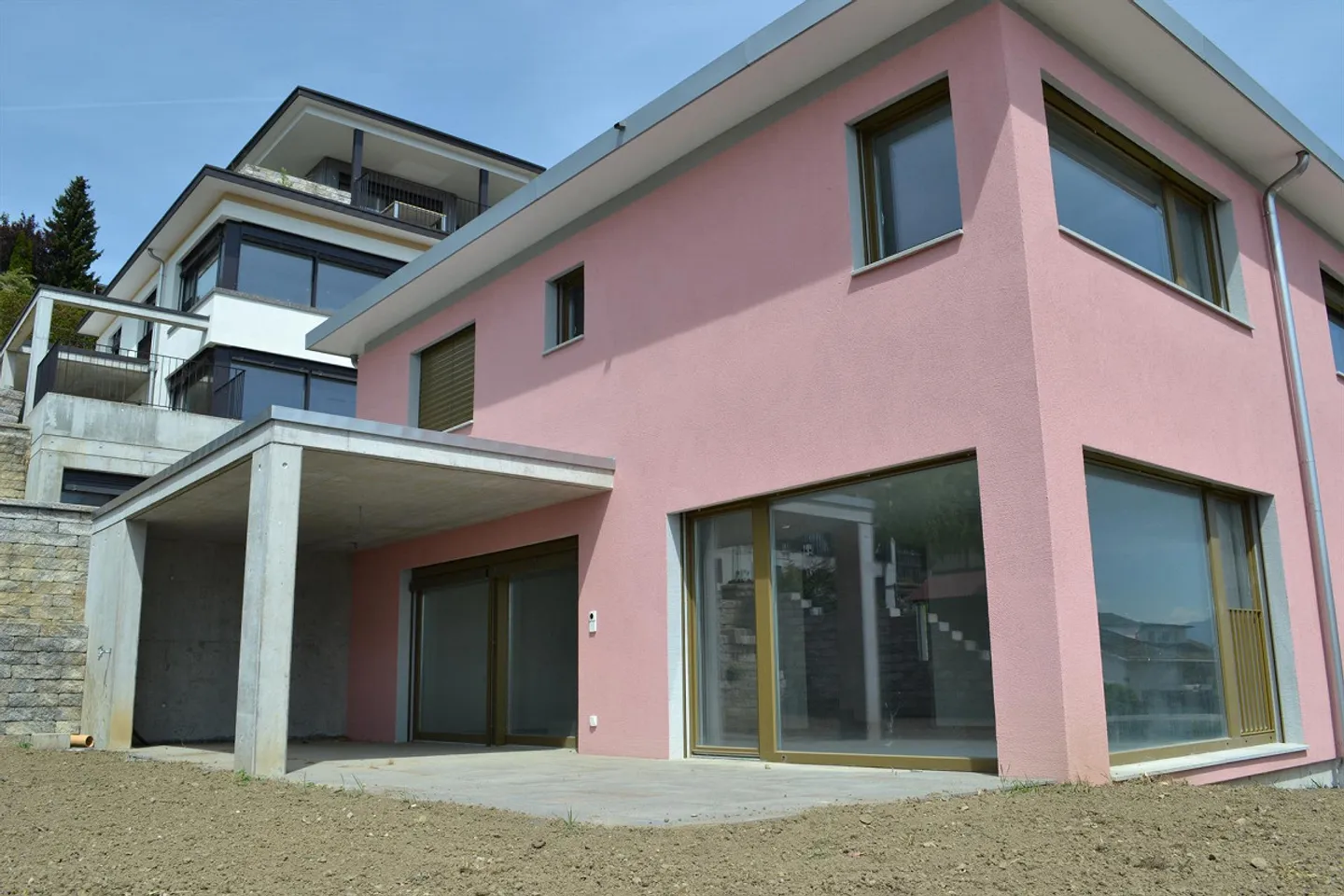 Vivere moderno con carattere - Foto 1 di 16