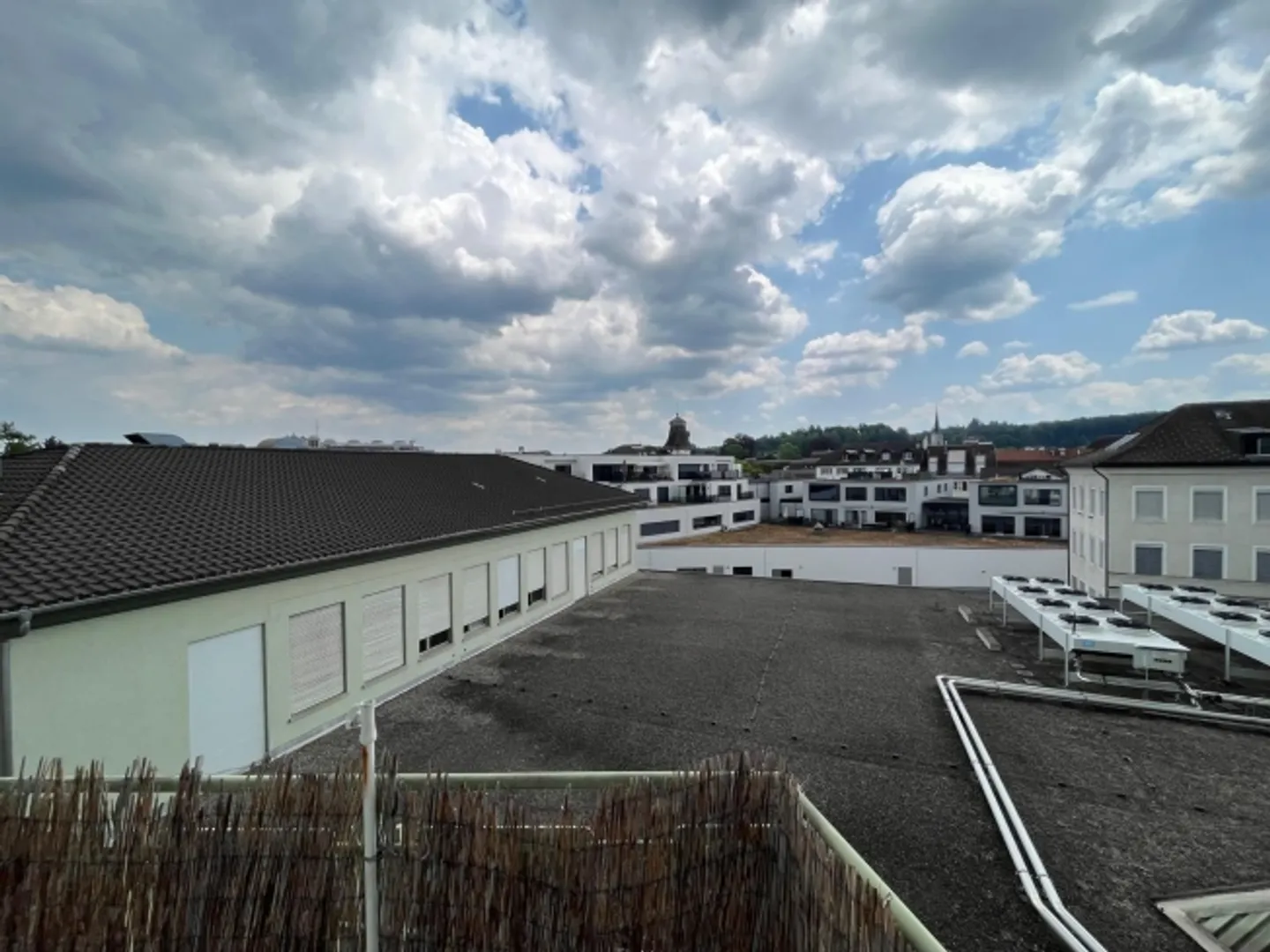 Bureau et espace commercial avec un grand potentiel à louer - Photo 9 sur 10