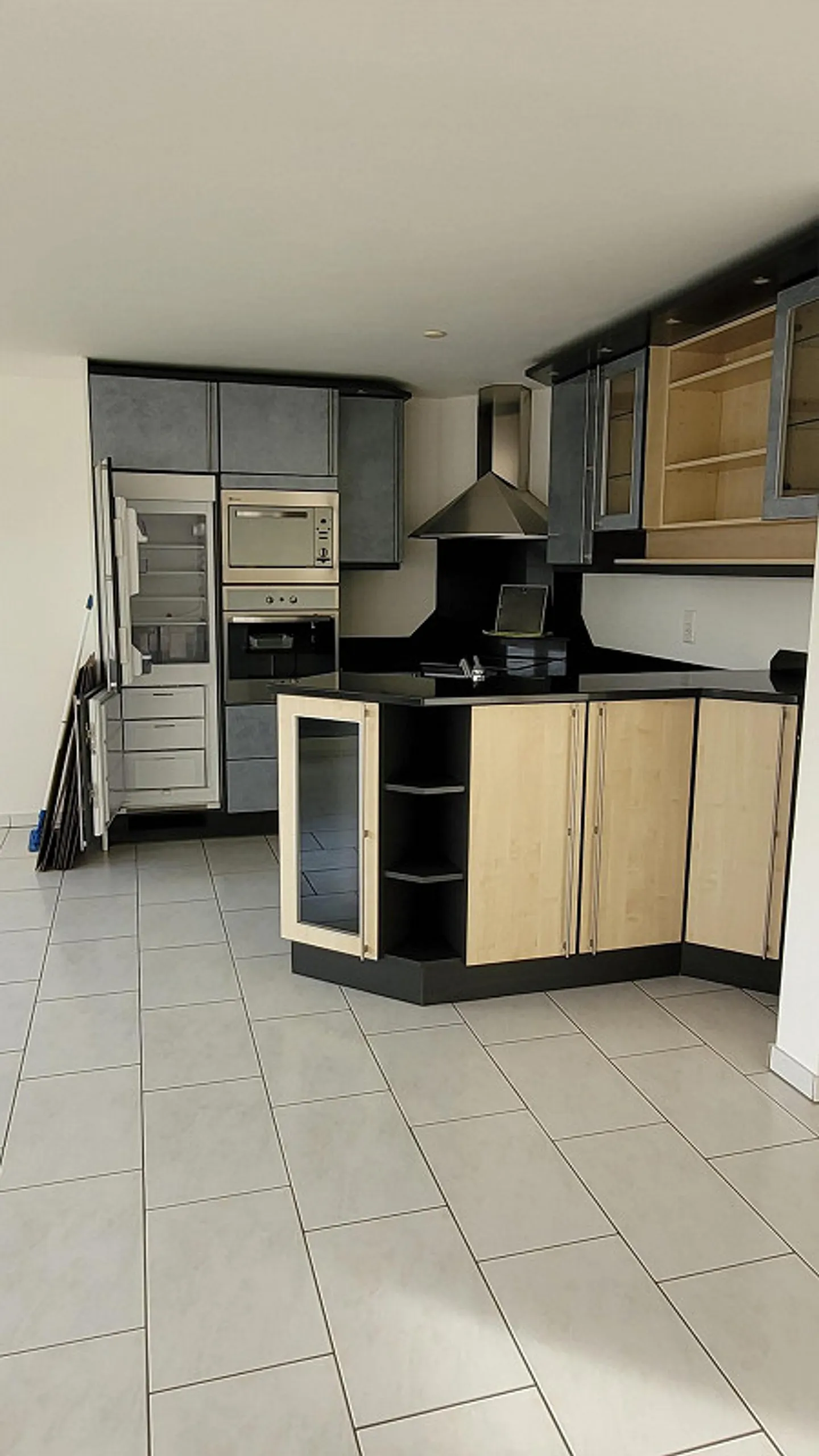 Appartement lumineux et attrayant de 3,5 pièces de 86 m2 - Photo 3 sur 9