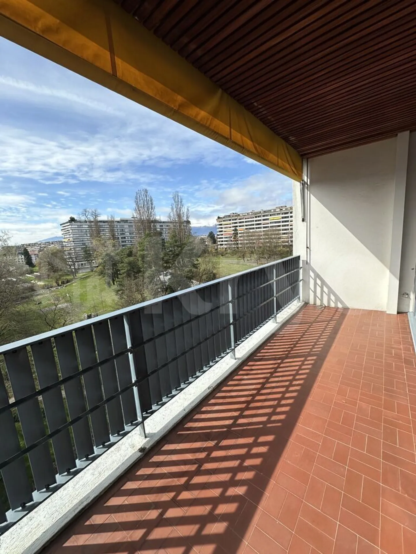 Charmante möblierte Wohnung in der Nähe des Palastes der Nationen - Foto 6 von 10