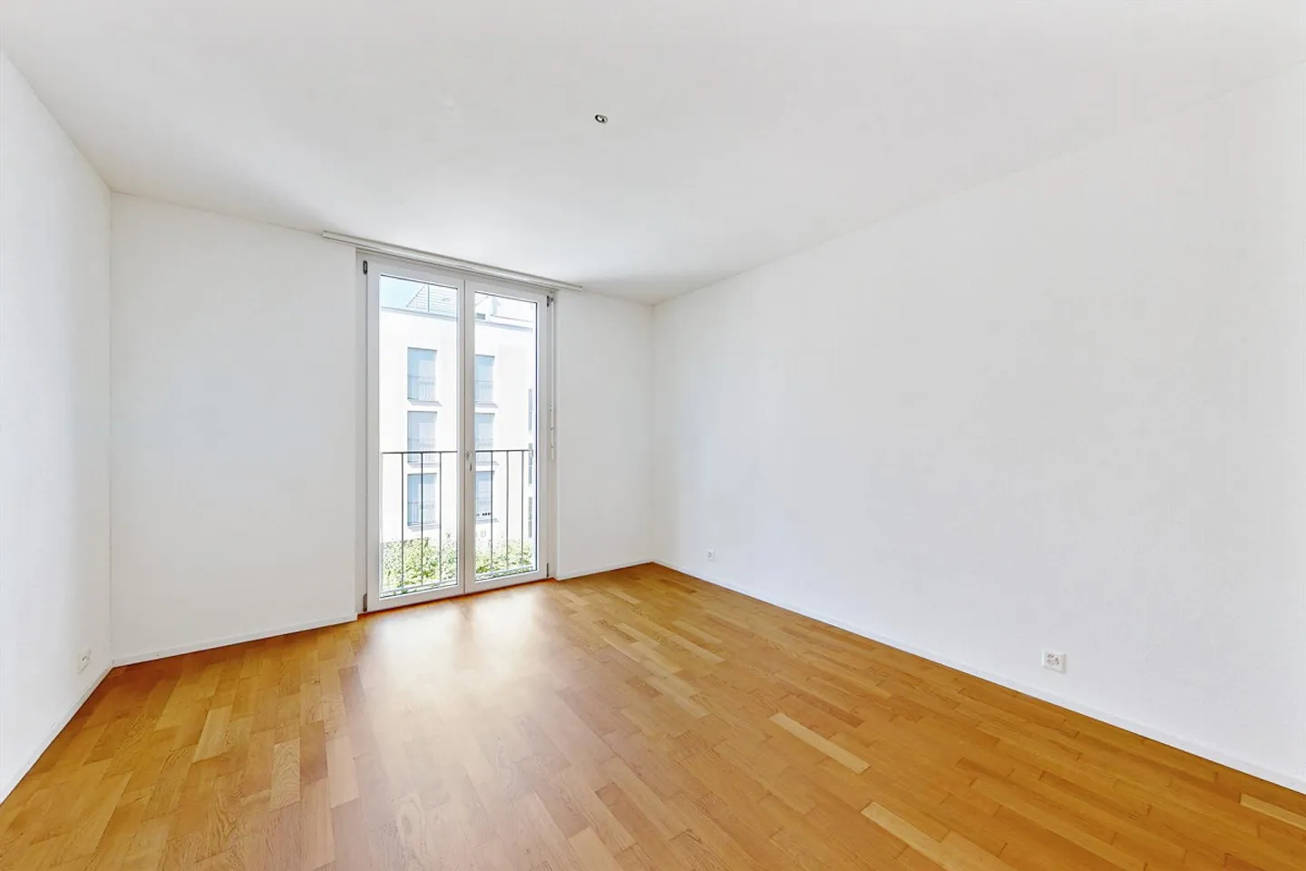 Moderne 3.5 Zimmer-Wohnung - Foto 5 von 8