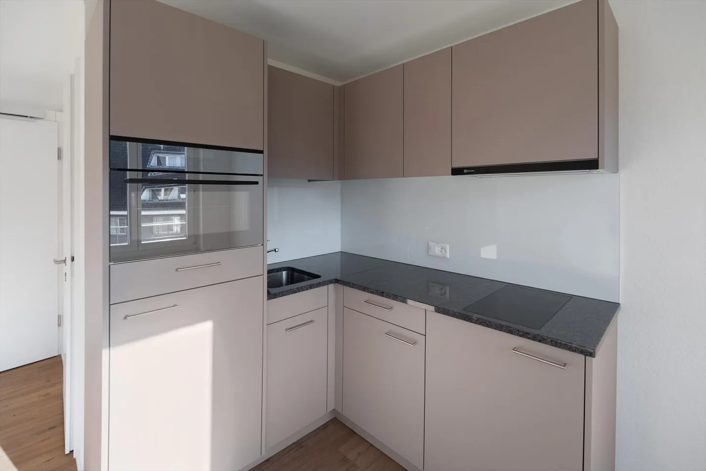 Old Town Flair Meets Living Comfort - Photo 3 of 7