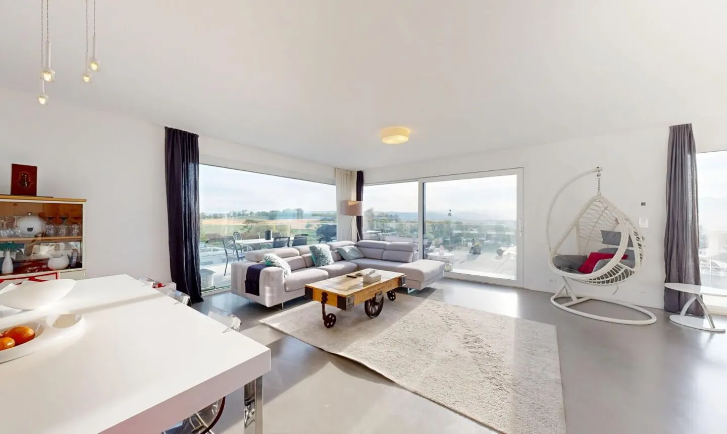 Magnifique Attique avec Vue sur le Lac - Photo 4 sur 11
