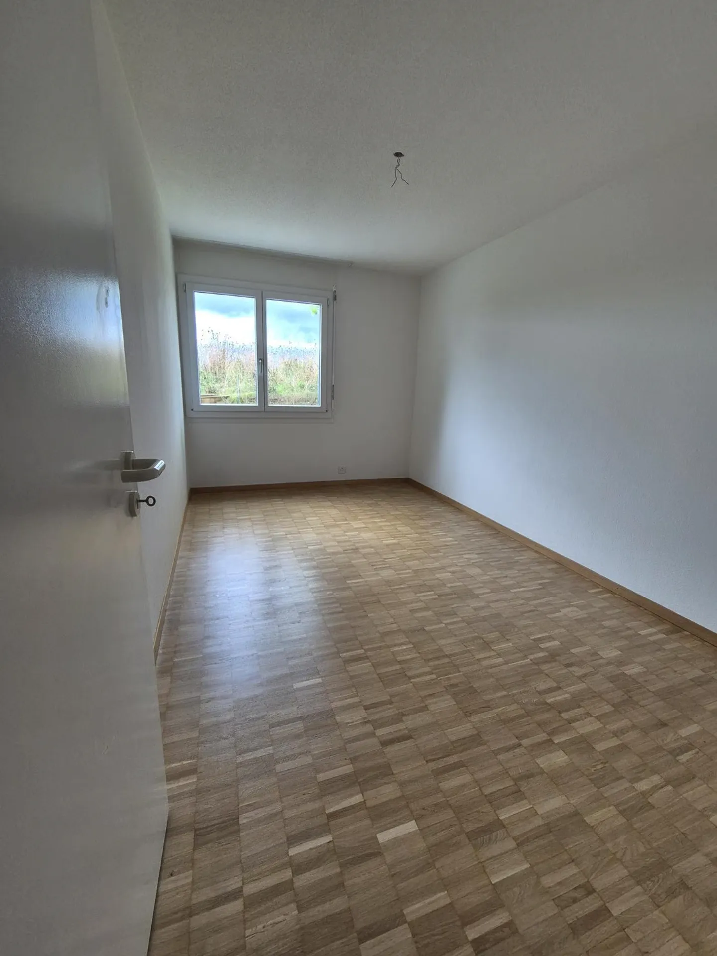 Spacious 3.5-room apartment with storage - Photo 4 of 7