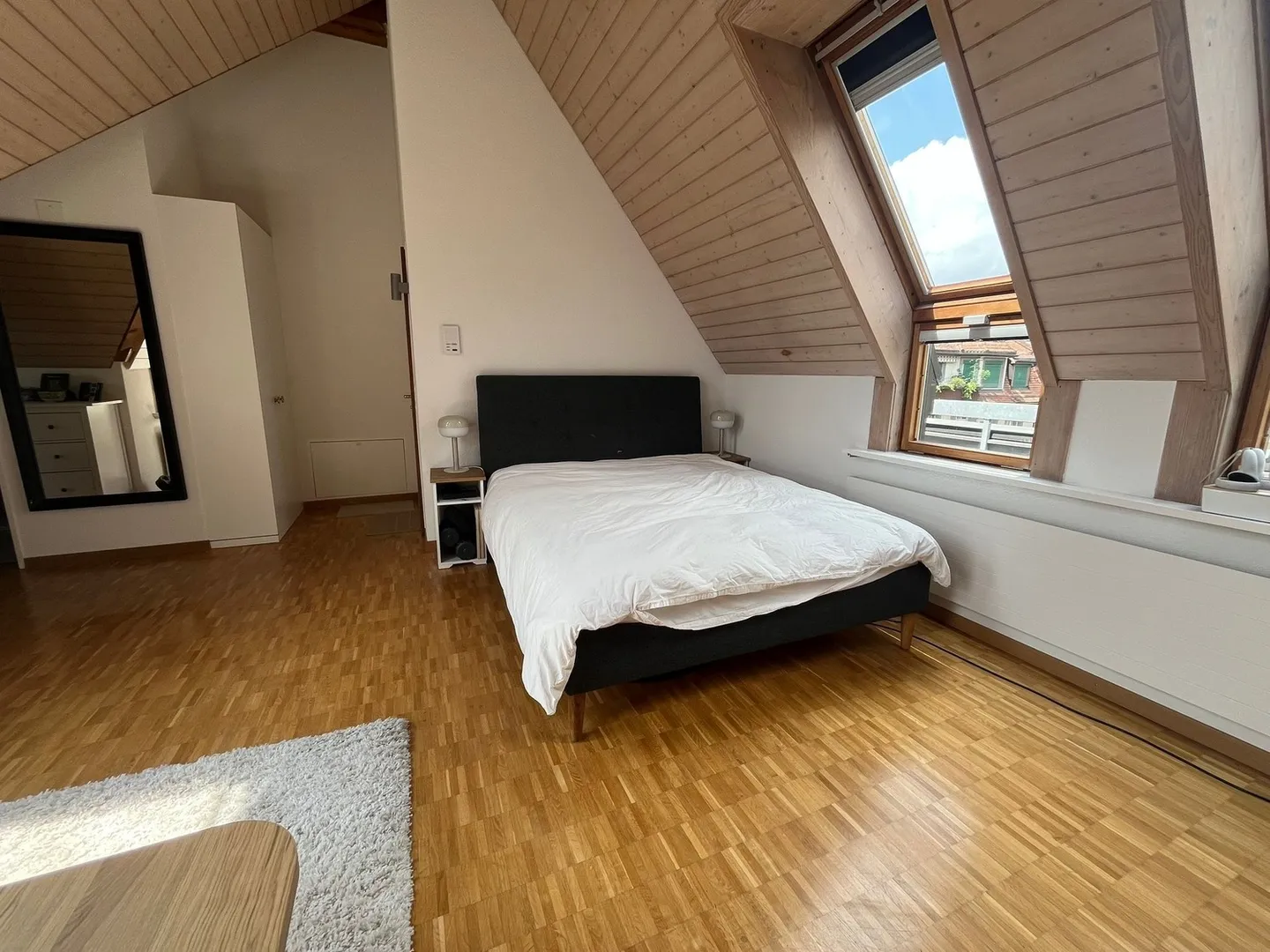 APPARTEMENT 1½ PIÈCE À ZURICH - DISTRICT 8, MEUBLÉ, TEMPORAIRE - Photo 3 sur 10