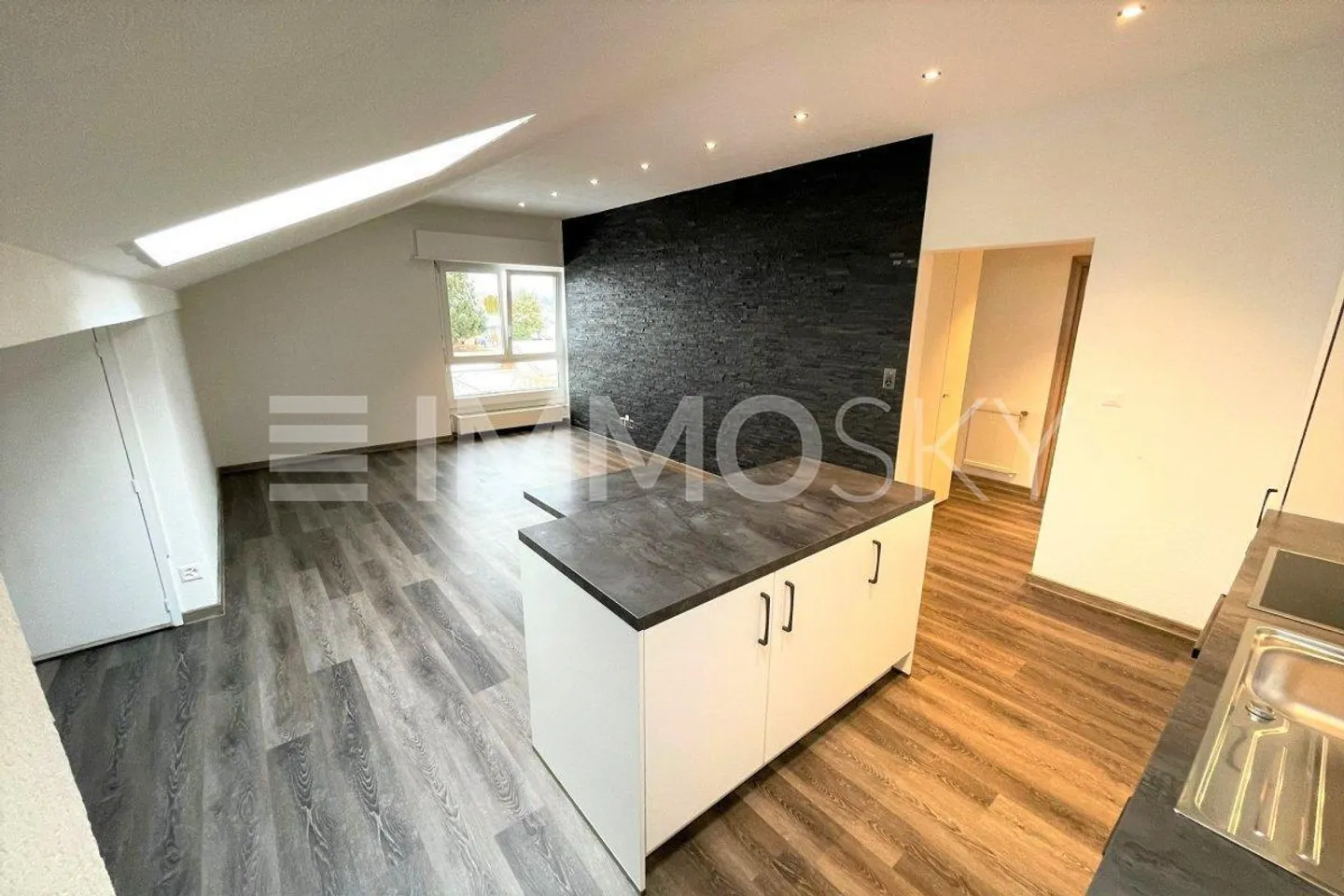 Apartment for sale - Photo 3 of 5