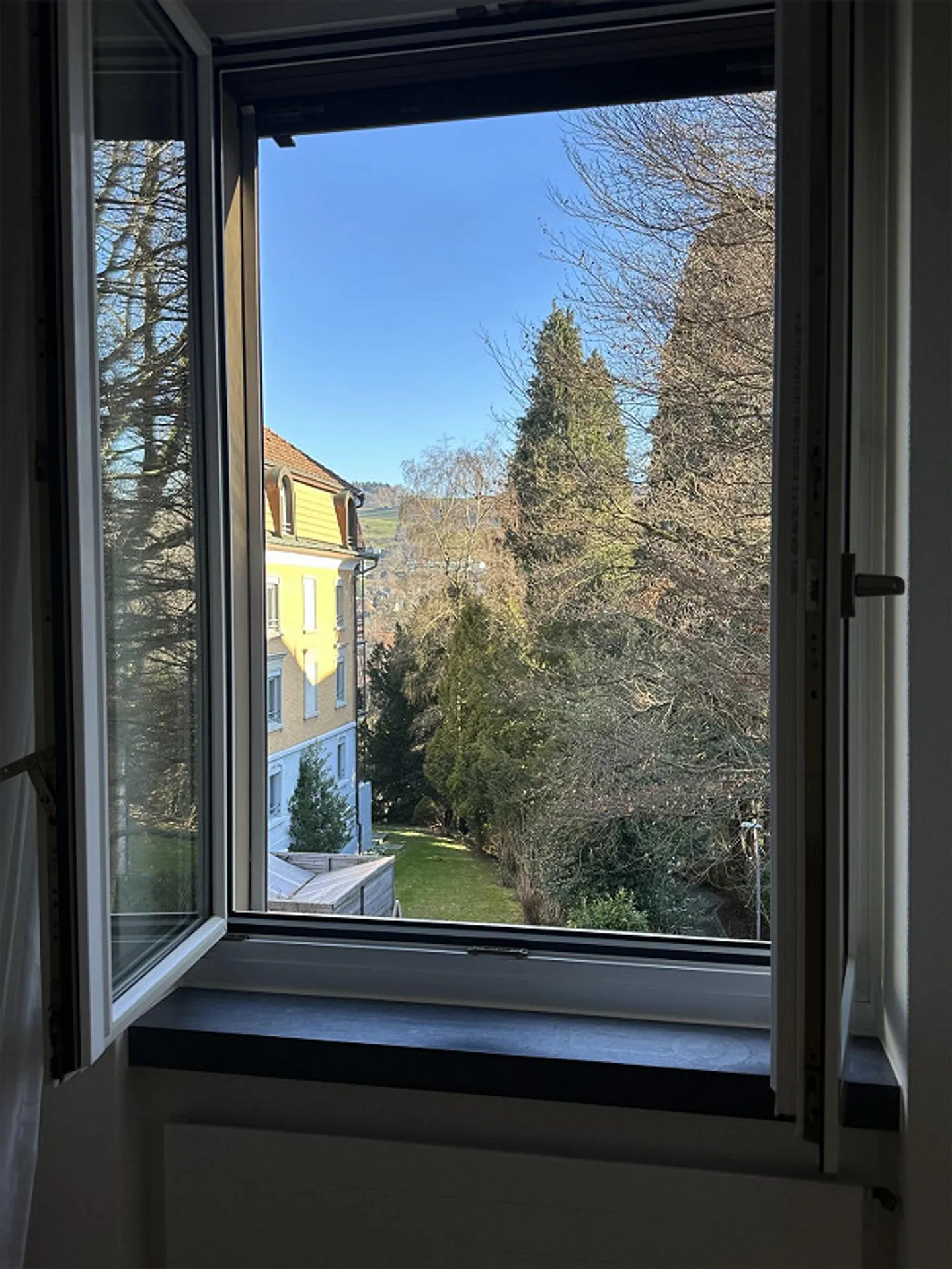 Appartement de 4,5 pièces dans un environnement calme - Photo 10 sur 27