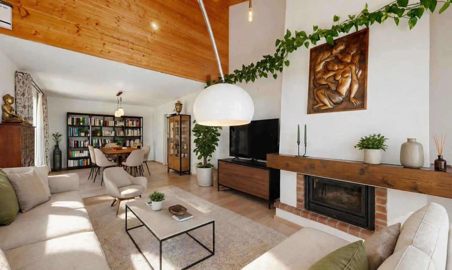 A 5 minuti da Aubonne: grande villa immersa in un verde scenario - Foto 3 di 13