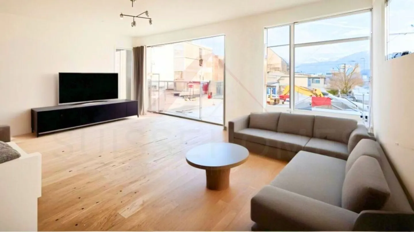 Villa familiale spacieuse avec 6 chambres et jardin ensoleillé - Le Mouret (FR) - Photo 2 sur 12