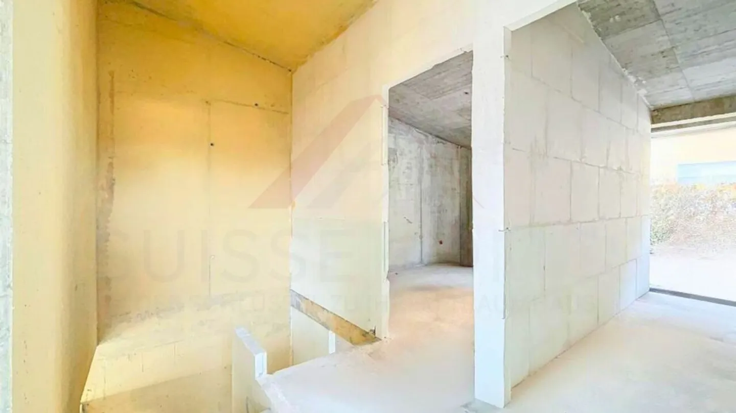 Villa familiale spacieuse avec 6 chambres et jardin ensoleillé - Le Mouret (FR) - Photo 9 sur 12