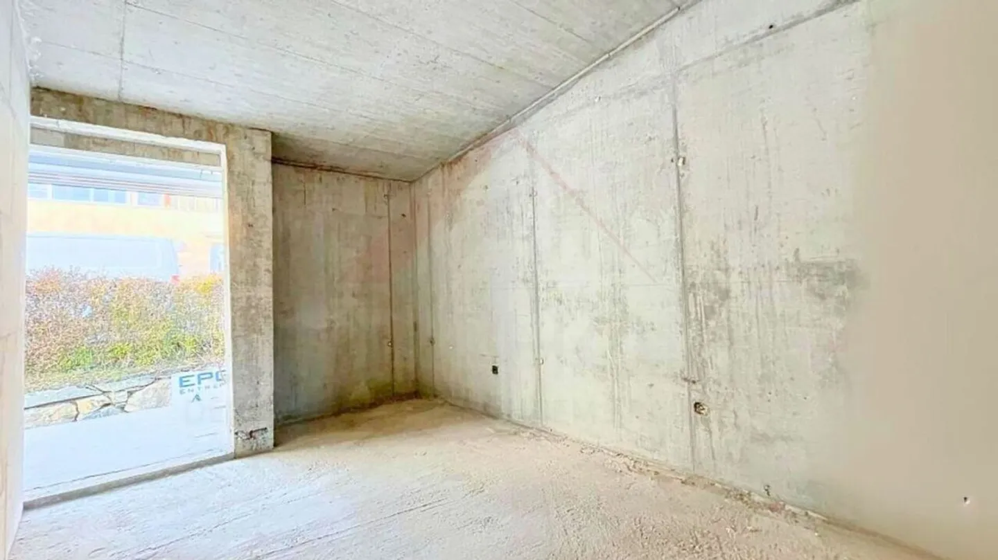 Villa familiale spacieuse avec 6 chambres et jardin ensoleillé - Le Mouret (FR) - Photo 10 sur 12