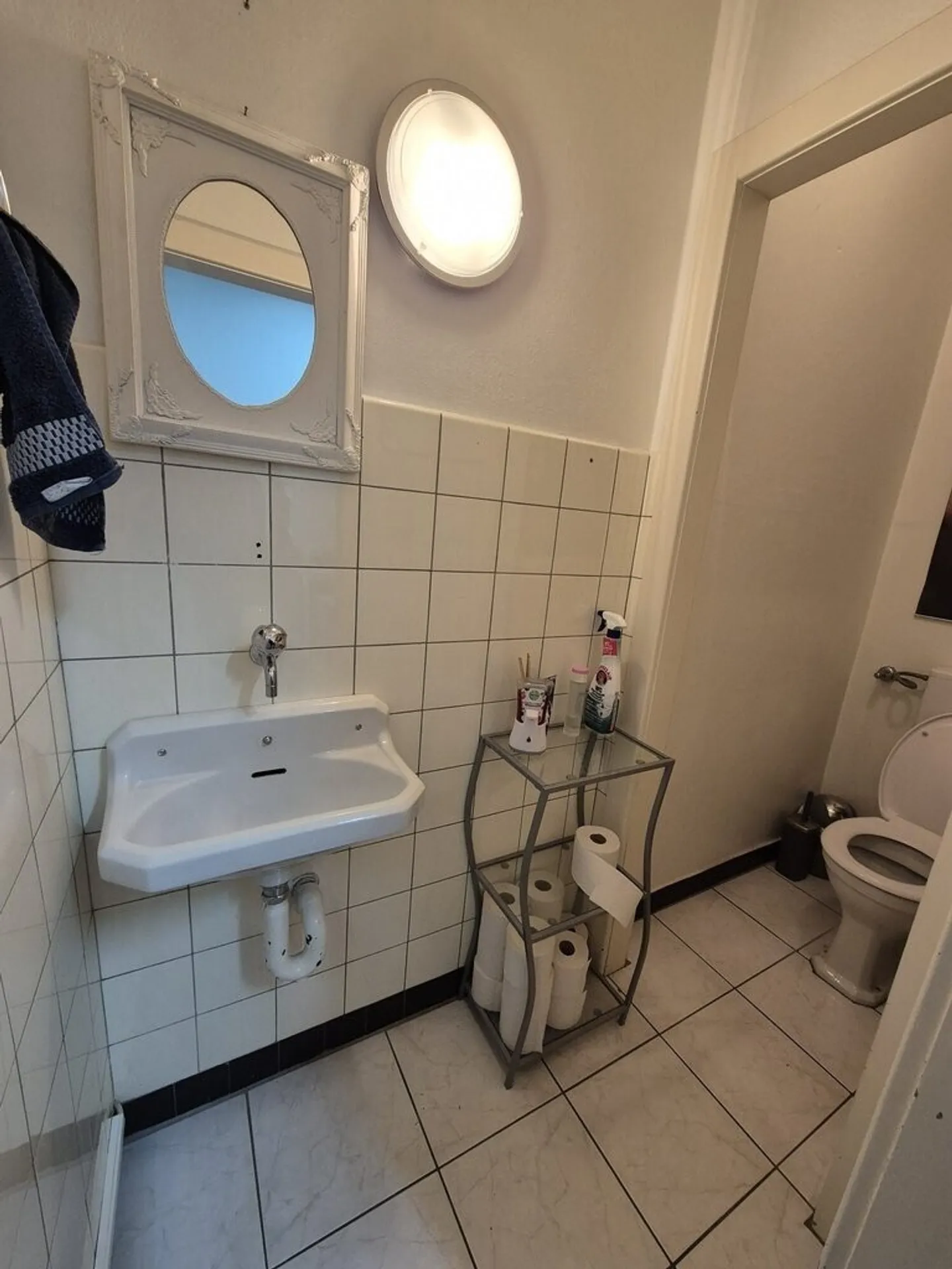 Salon de coiffure à louer proche du centre ville de Sion - Photo 4 sur 4