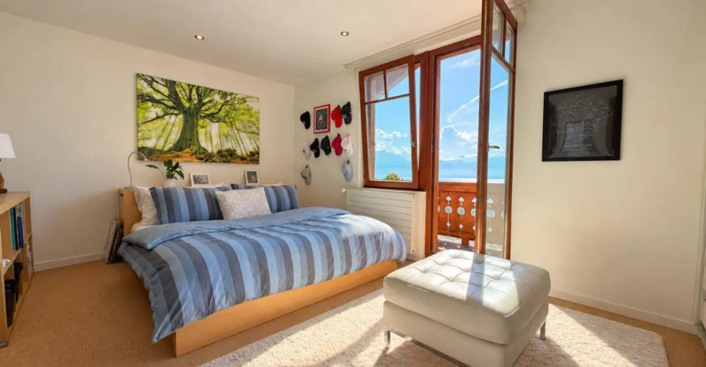 CHALET BERNARDINA – HISTORIC PROPERTY WITH PANORAMIC VIEW OF LAKE GENEVA - Photo 10 of 13