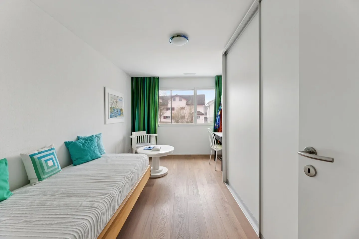 Modernes 4.5 Zimmer Apartment - Foto 7 von 10