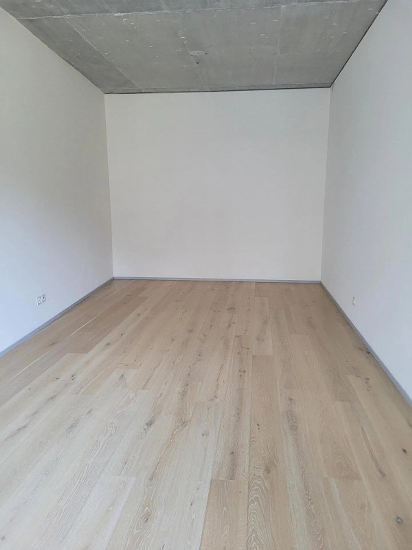 Vivere moderno in una posizione centrale! - Foto 3 di 8