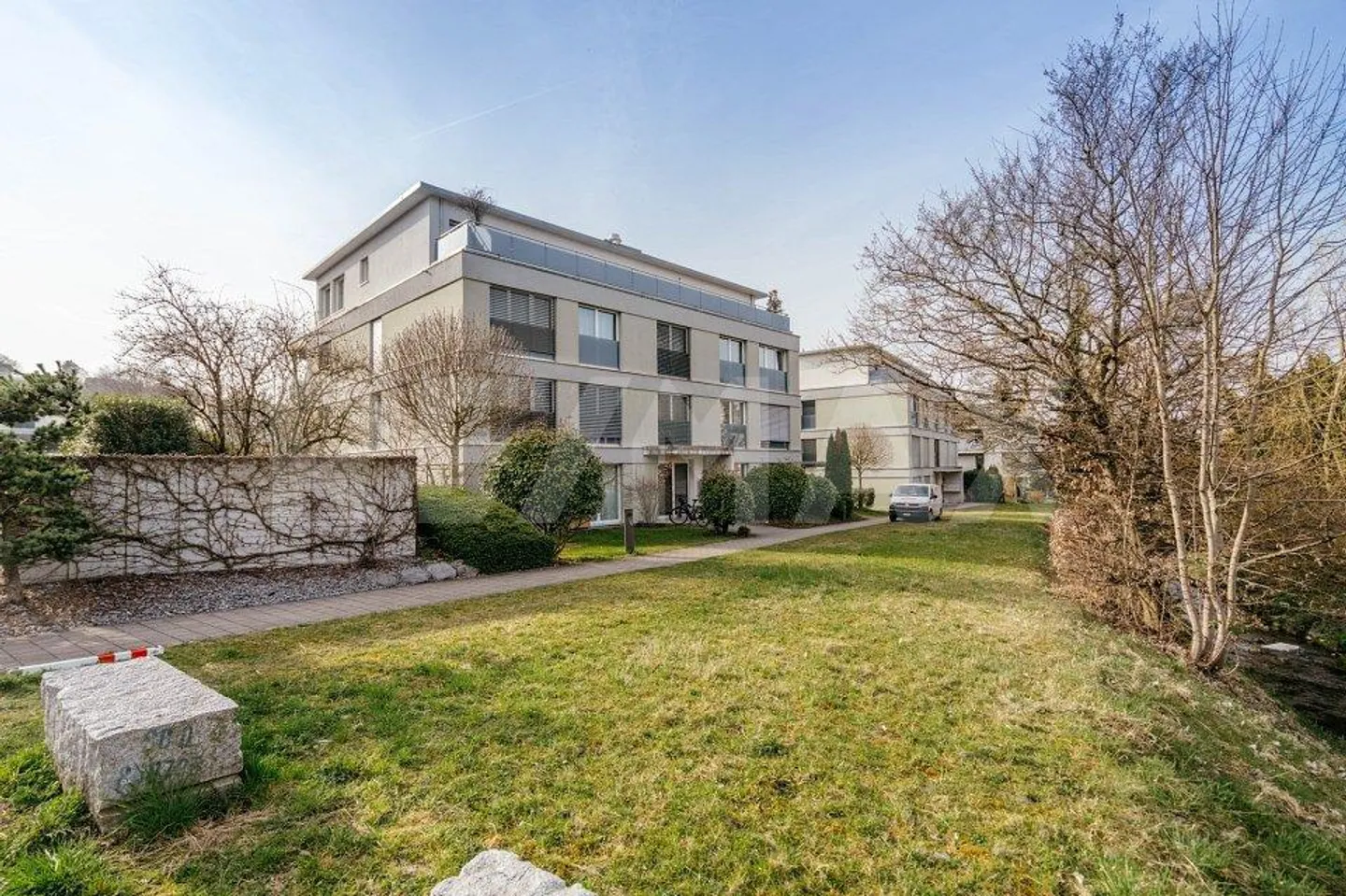 Licht, Raum und Komfort – zeitgemäss wohnen, grosszügig leben - Foto 13 di 13