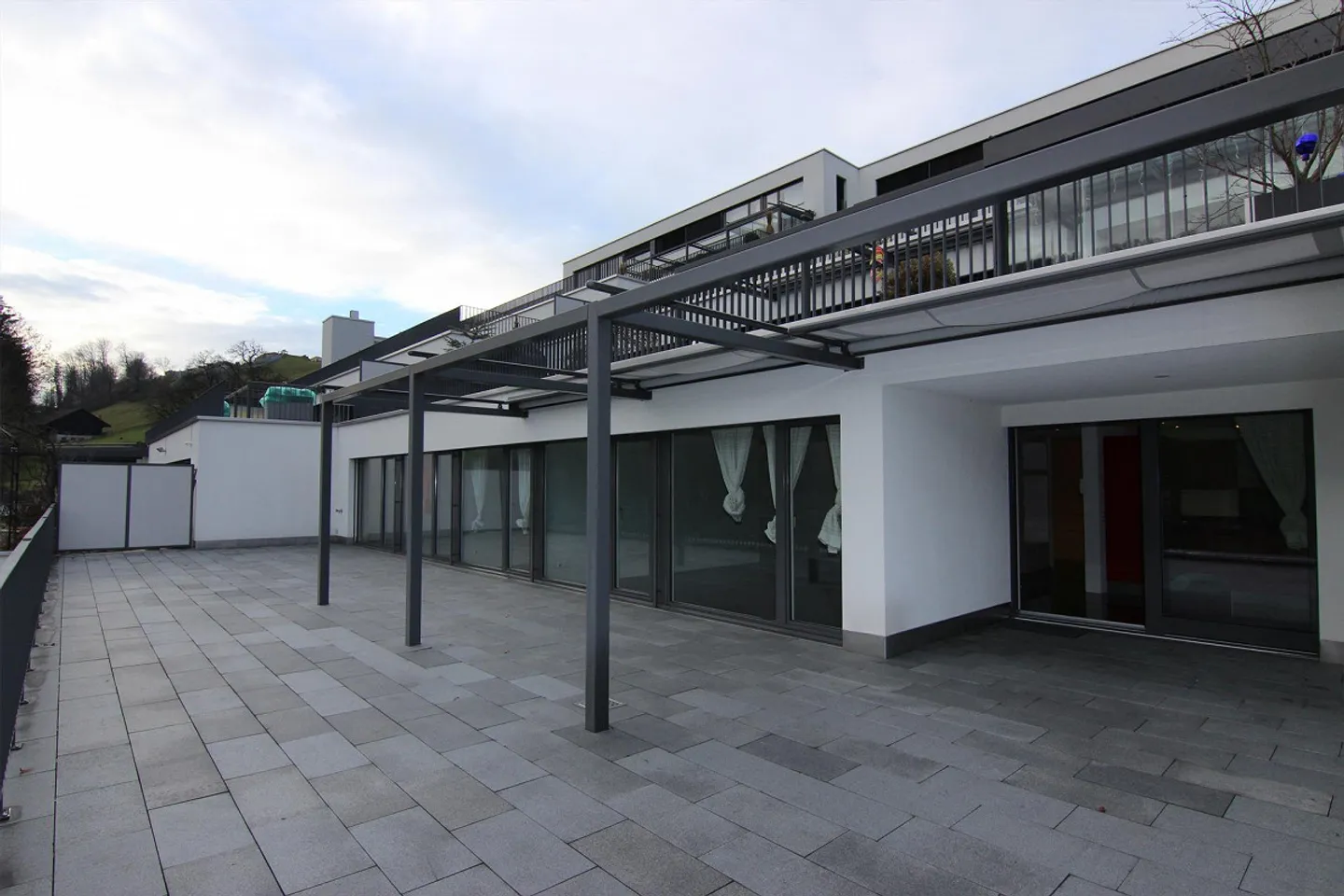 Helle und grosszügige 4½-Zimmer Terrassenwohnung - Foto 5 von 6