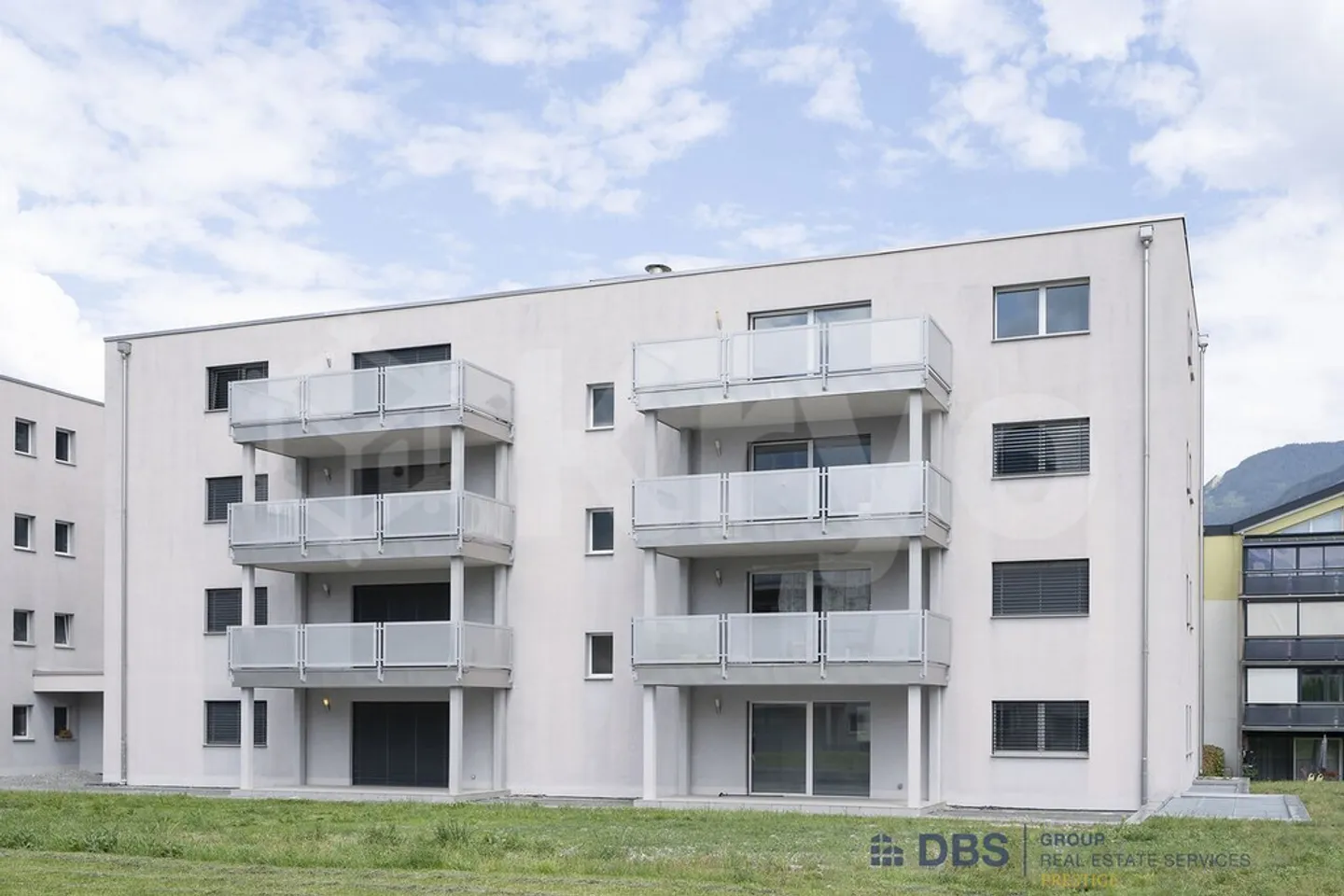 SAXON - BEAUTIFUL 2-ROOM APARTMENT FOR RENT - Photo 1 of 4