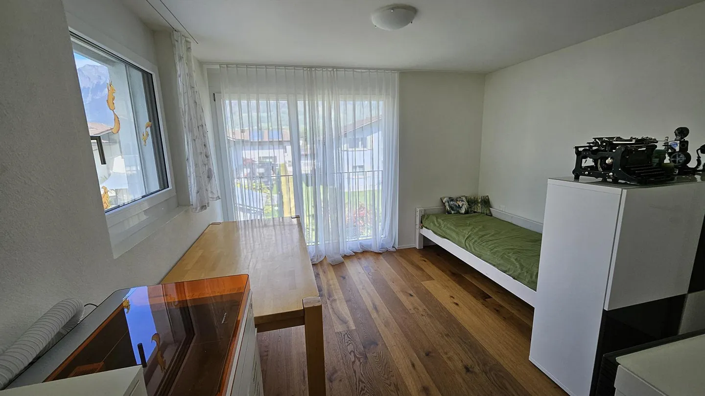 Casa bifamiliare 5.5 stanze quasi nuova - Foto 9 di 13