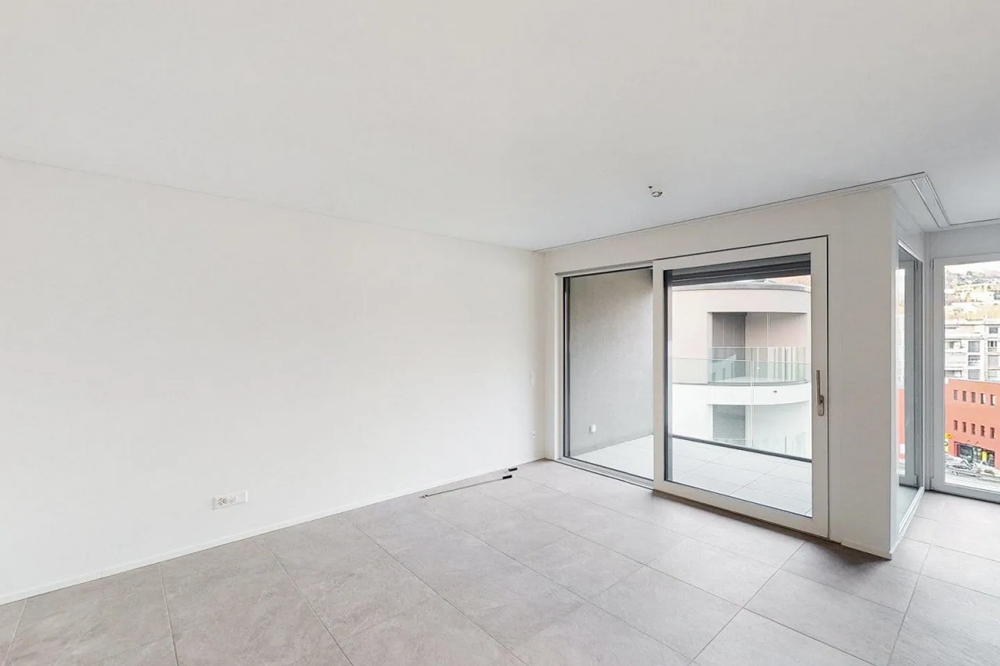 Morella Massagno - 2.5 pièces dans une zone stratégique - Photo 7 sur 12