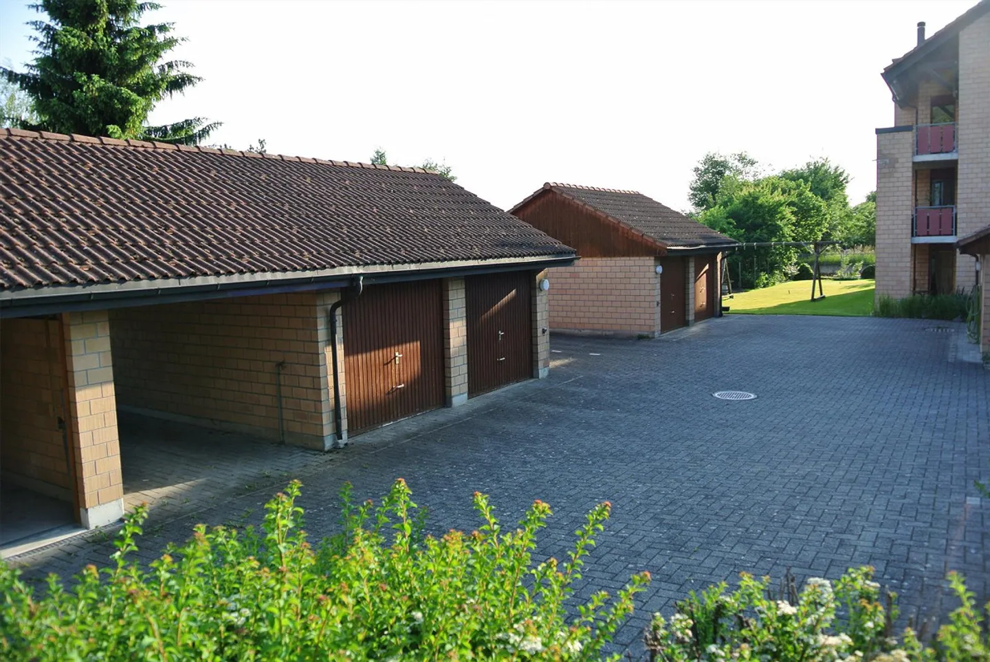 Charmante Wohnung mit Sitzplatz - Foto 3 von 5