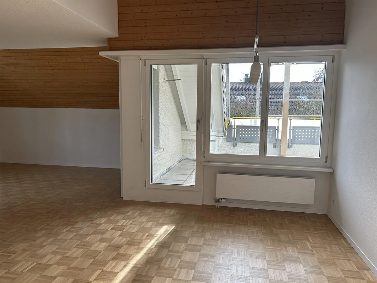Appartamento cooperativo in maisonette ristrutturato cerca una nuova famiglia! - Foto 2 di 10