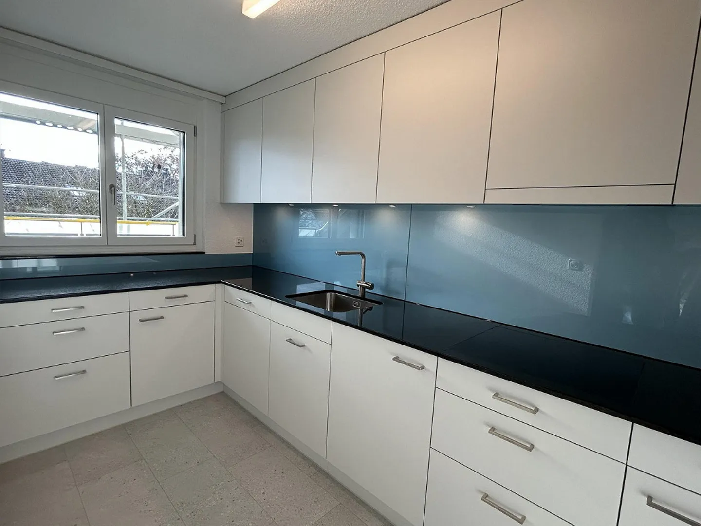 Appartamento cooperativo in maisonette ristrutturato cerca una nuova famiglia! - Foto 3 di 10