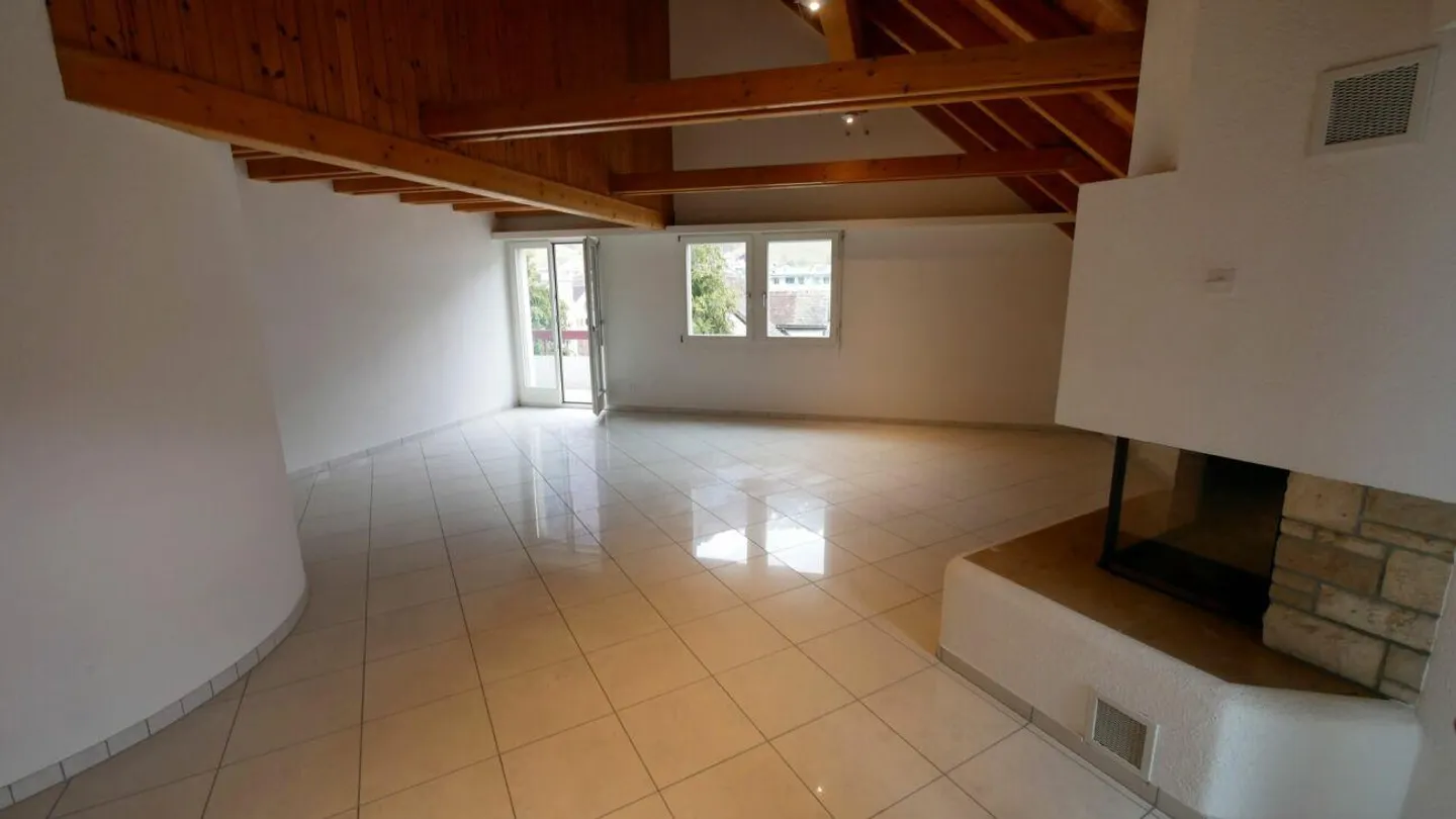 5.5 - Chambres - Appartement sous les combles (Maisonette) - Photo 5 sur 17