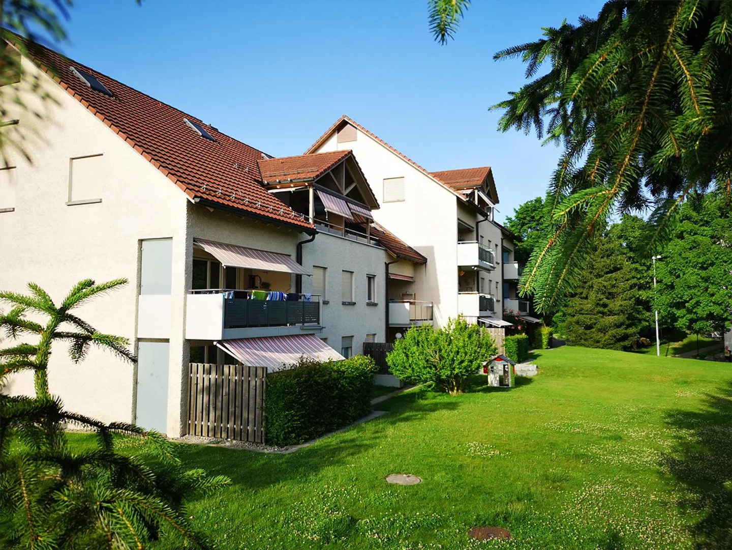 Appartamento cooperativo in maisonette ristrutturato cerca una nuova famiglia! - Foto 9 di 10