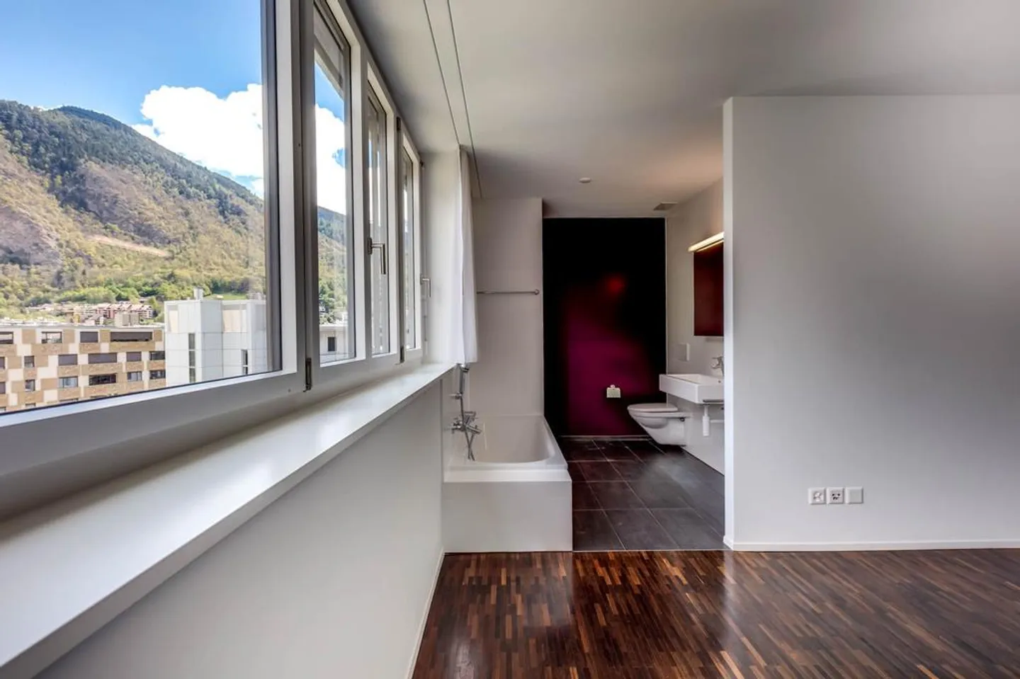 Vivere comodamente in uno sviluppo moderno - Foto 4 di 9