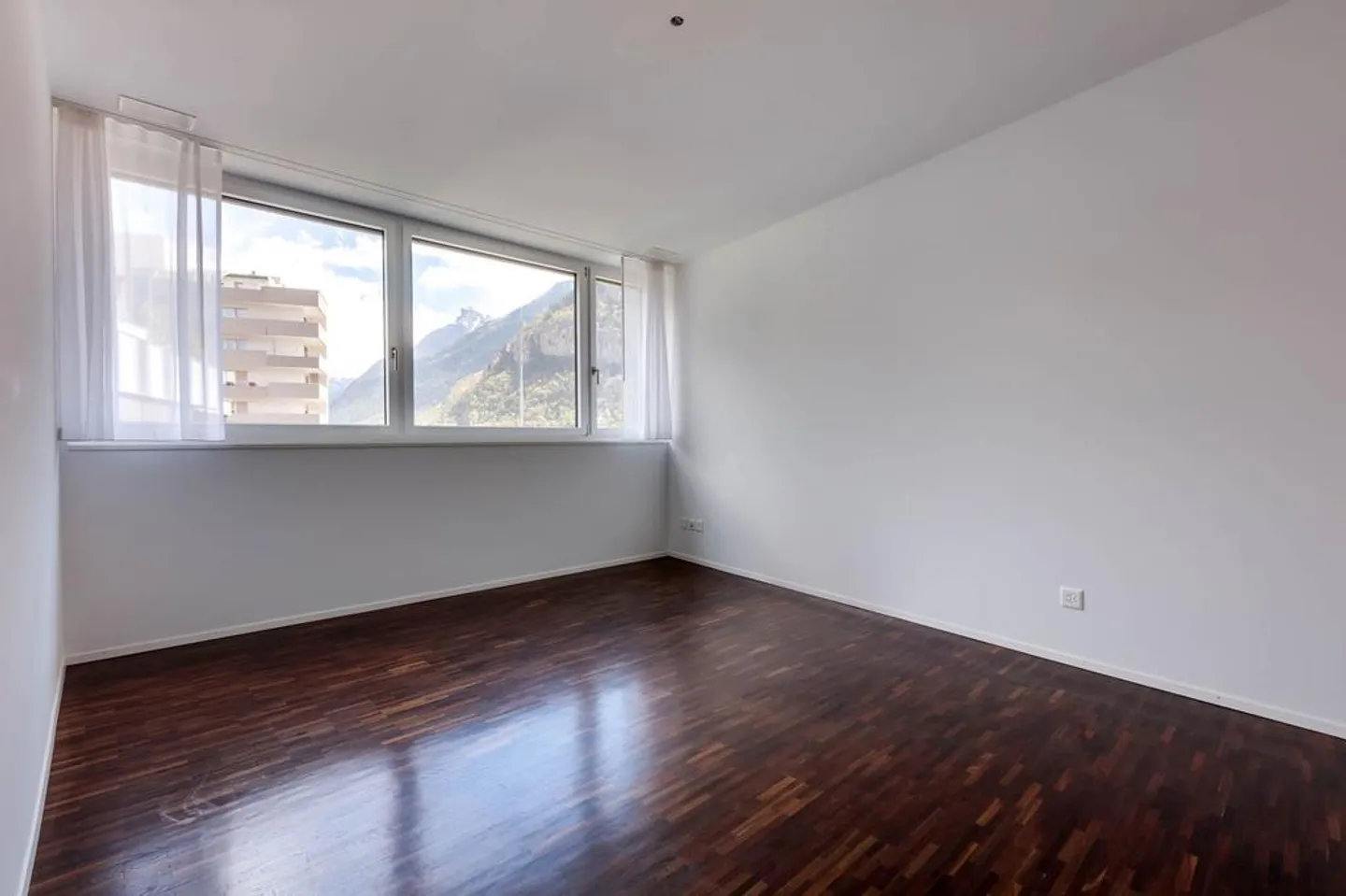 Vivere comodamente in uno sviluppo moderno - Foto 6 di 9