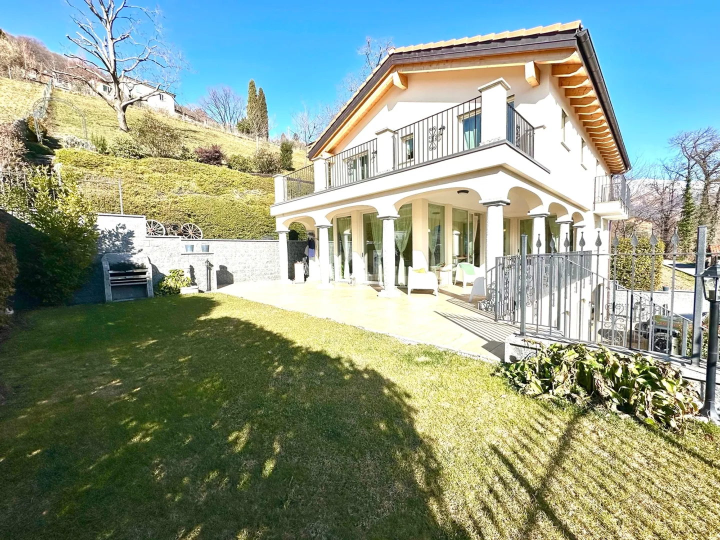 Villa affascinante in vendita a Capriasca - Foto 2 di 13