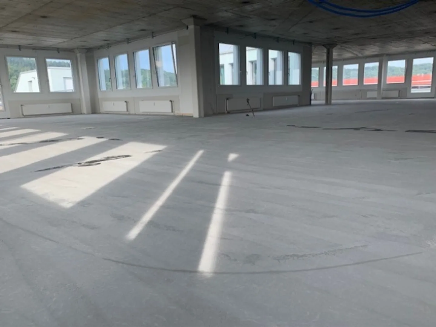 Attractive office and commercial space in shell construction - Photo 6 of 7