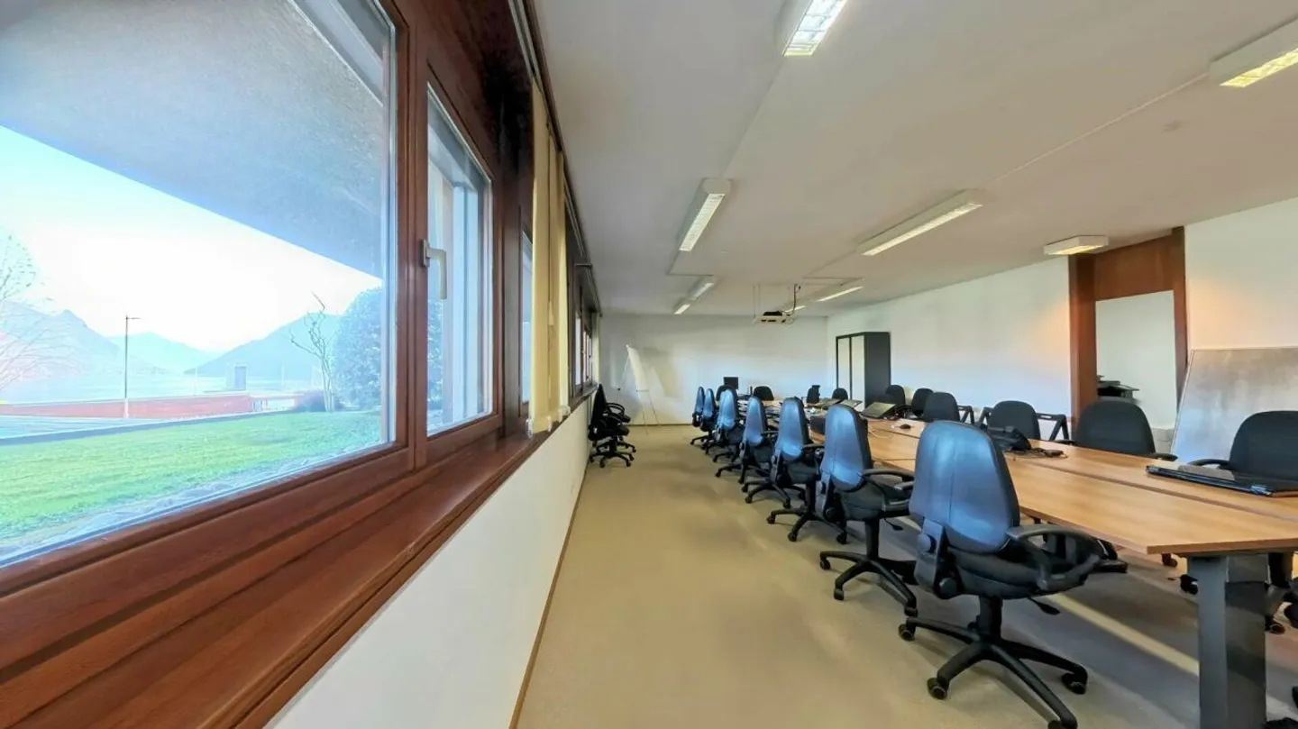 Ufficio di rappresentanza fronte Lago - Frazionabile su misura - Foto 2 von 12