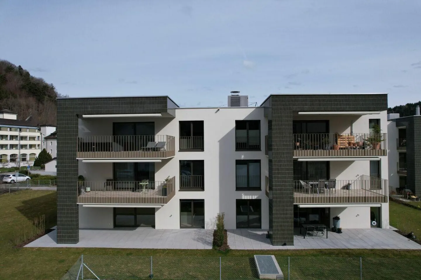 Exclusive first occupancy in Dussnang - 4.5-room apartment with garden share and high-quality furnishings - Photo 1 of 13