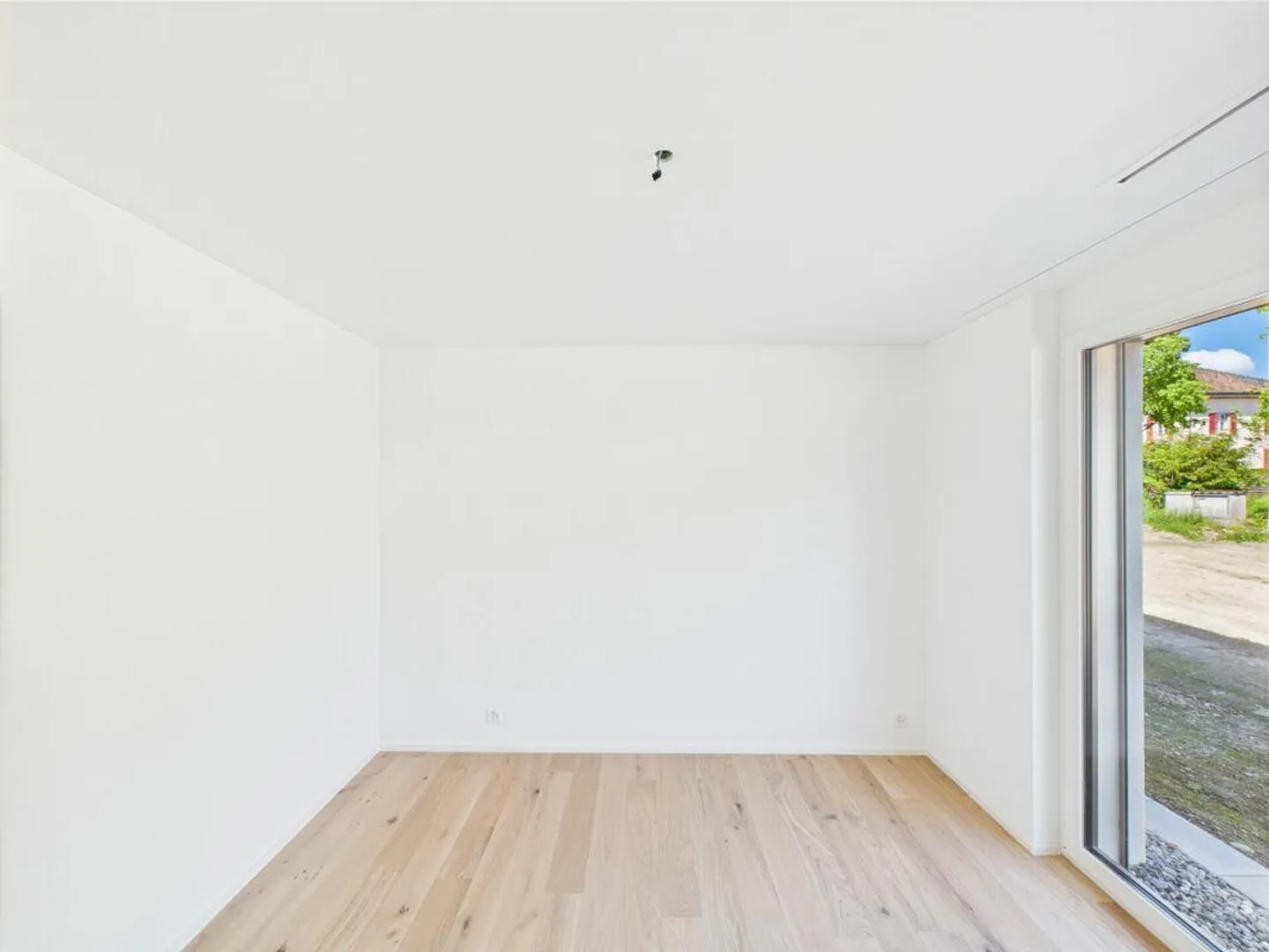 Exclusive first occupancy in Dussnang - 4.5-room apartment with garden share and high-quality furnishings - Photo 7 of 13
