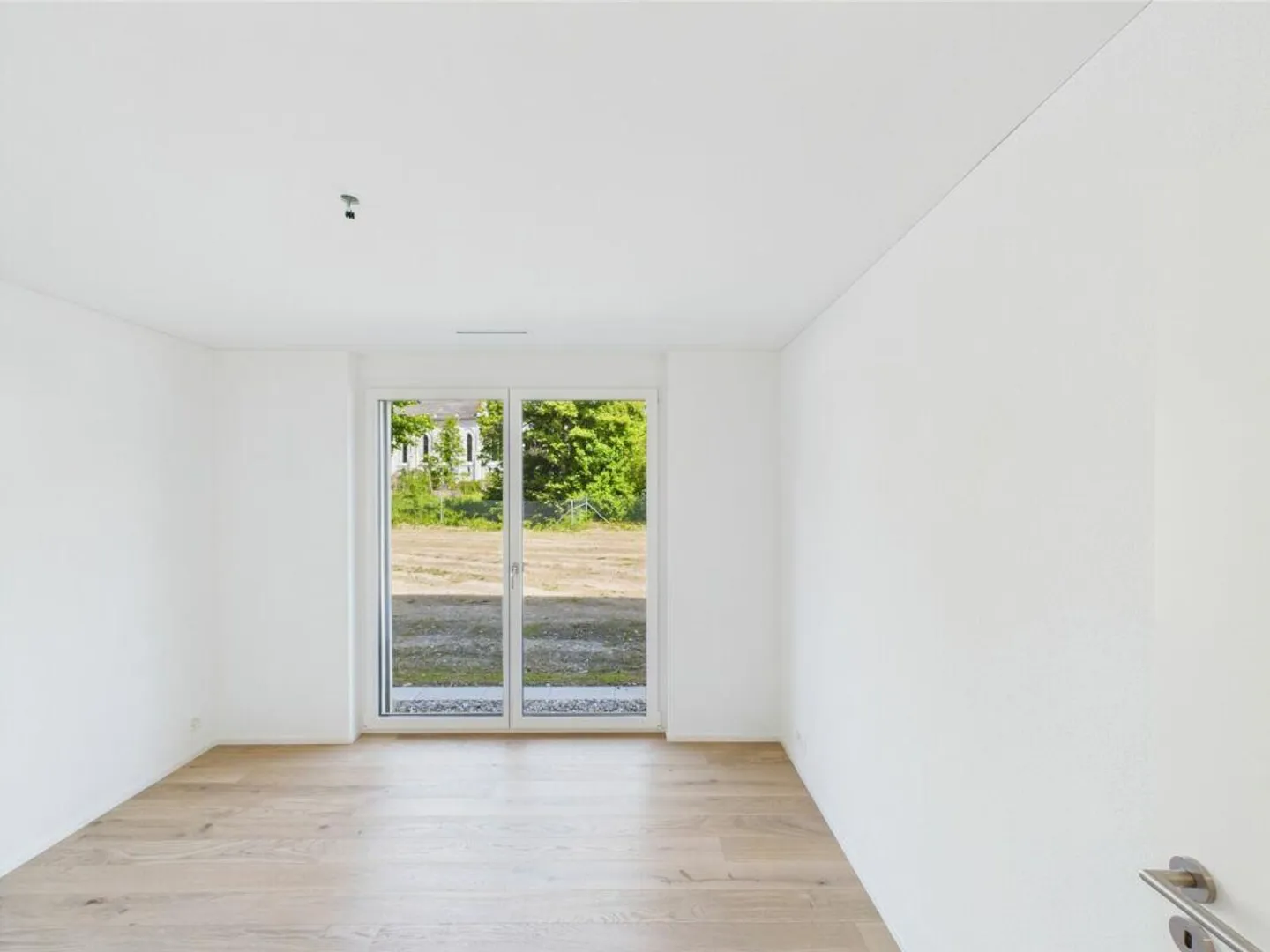 Exclusive first occupancy in Dussnang - 4.5-room apartment with garden share and high-quality furnishings - Photo 8 of 13