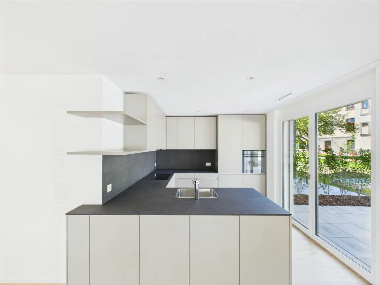 Exclusive first occupancy in Dussnang - 4.5-room apartment with garden share and high-quality furnishings - Photo 5 of 13