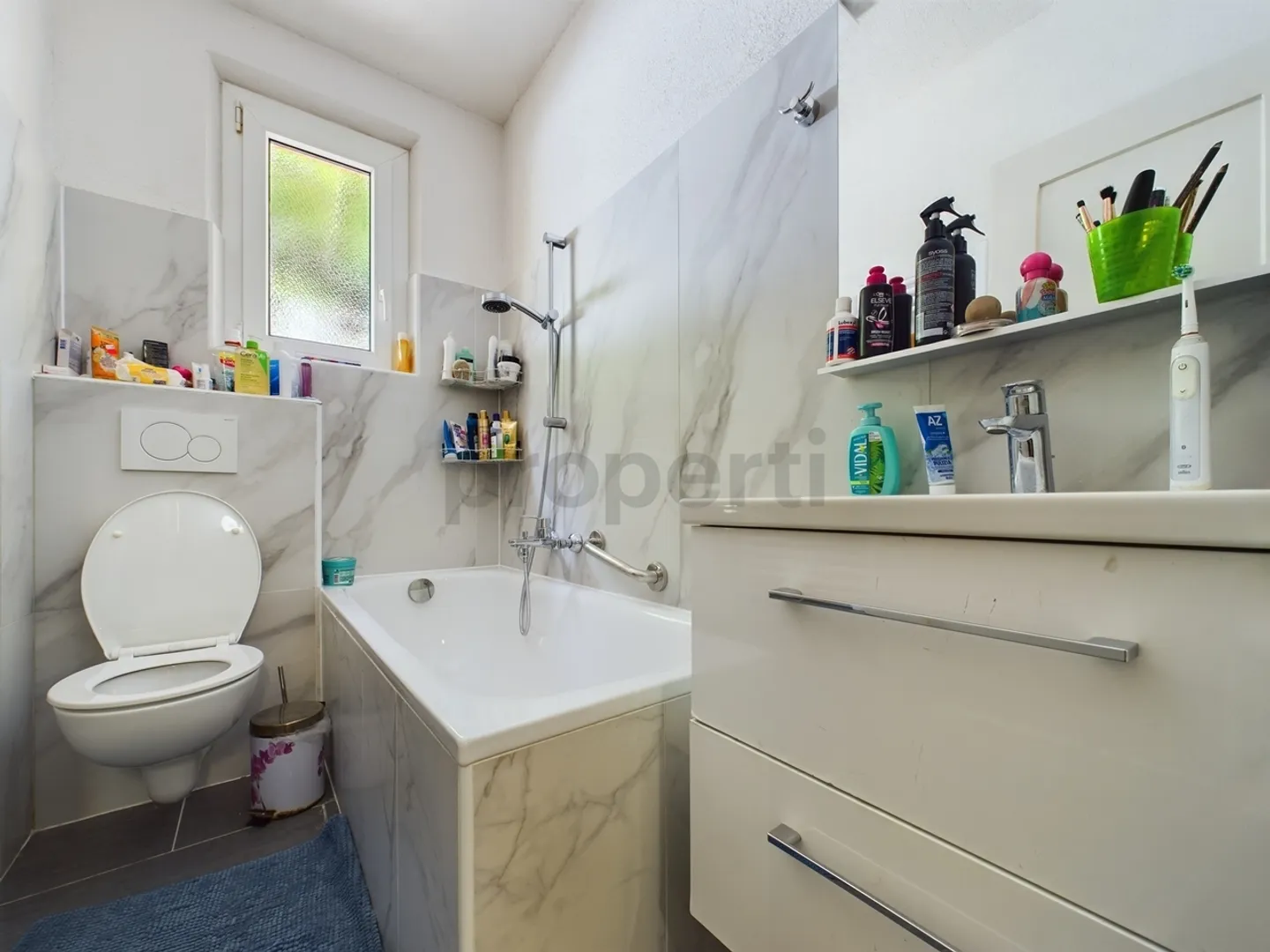 Spacious 7.5-room apartment in the heart of Lavorgo - Photo 8 of 10