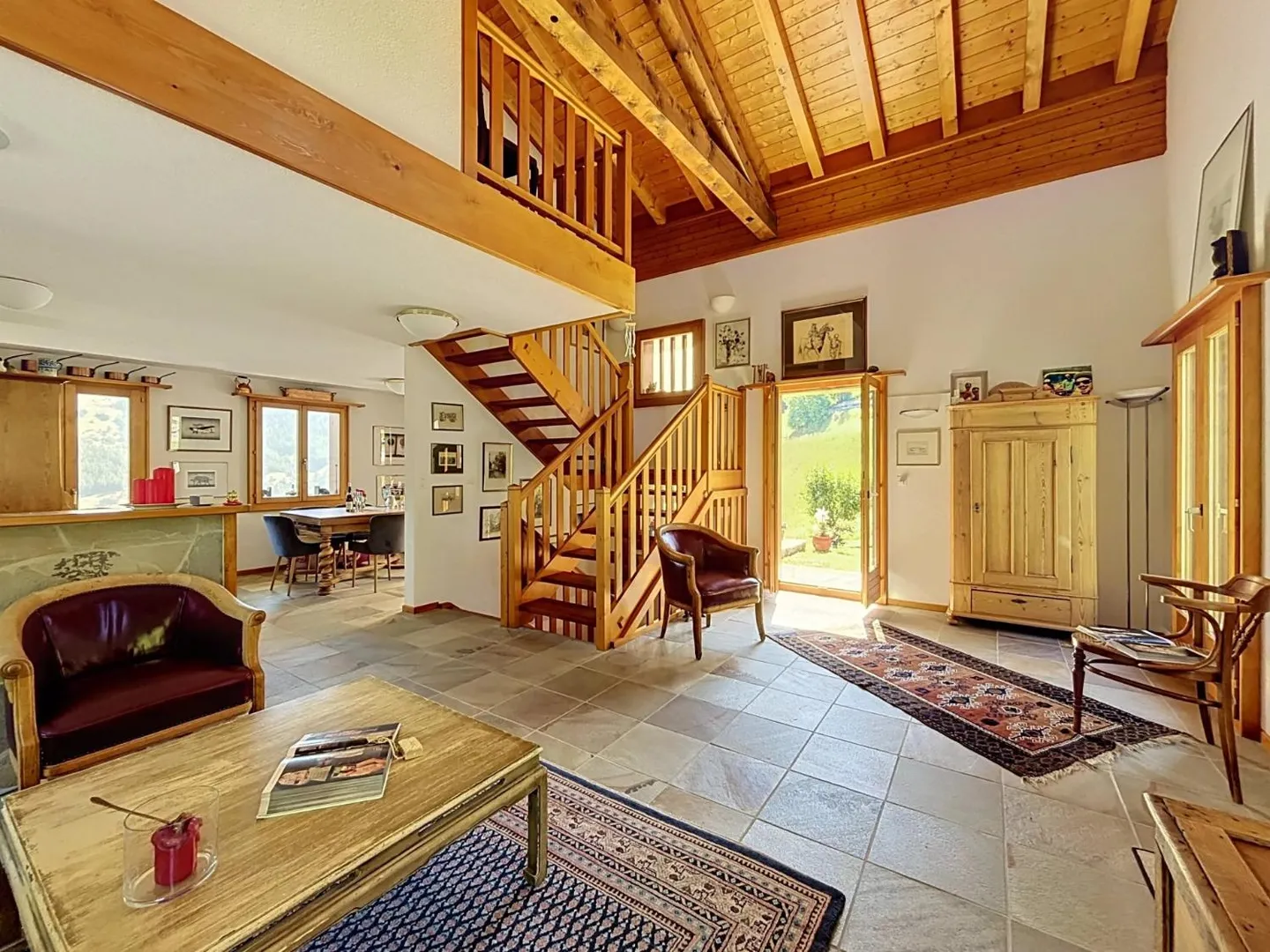 Chalet with breathtaking view - Photo 5 of 13