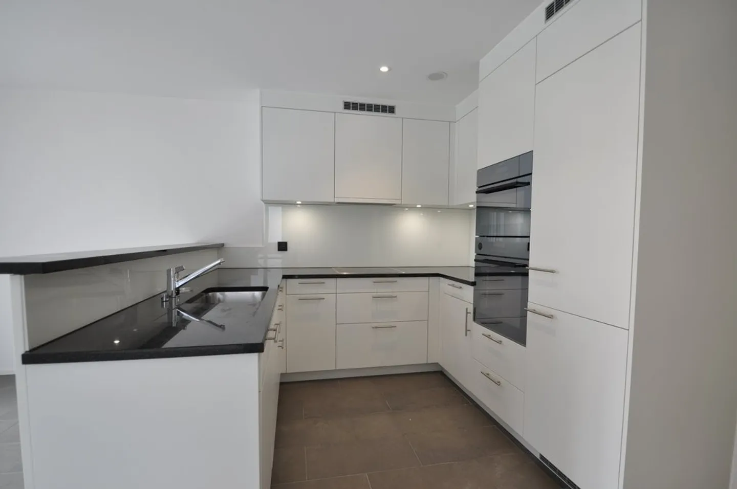 Charmante 3.5 Zimmerwohnung - Foto 2 von 10
