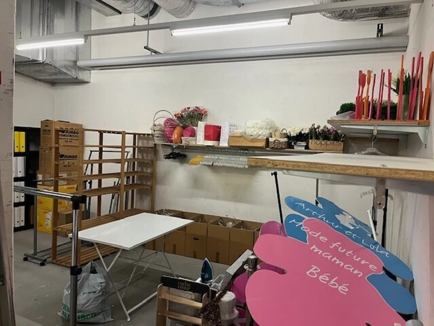 Grande deposito nel centro città - Foto 2 di 3