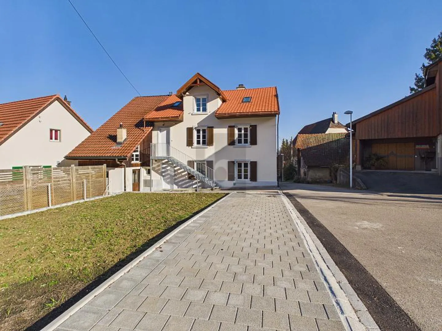 NEU, GROSSZÜGIG, ERSTVERMIETUNG - Foto 1 di 6