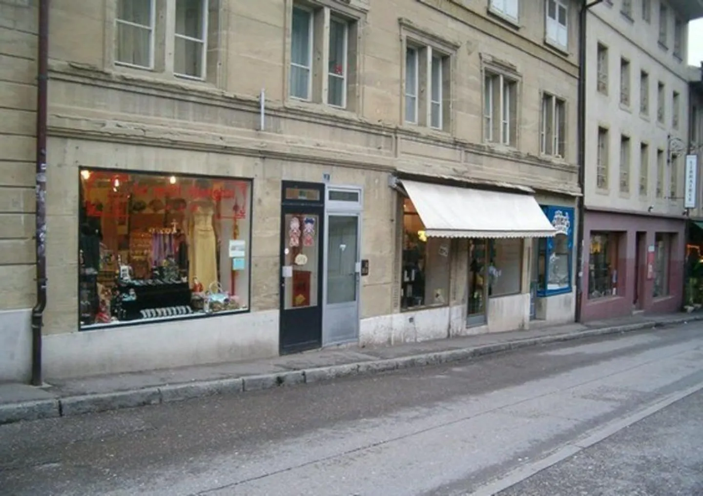 Fribourg / 2 Pieces - Photo 1 of 1