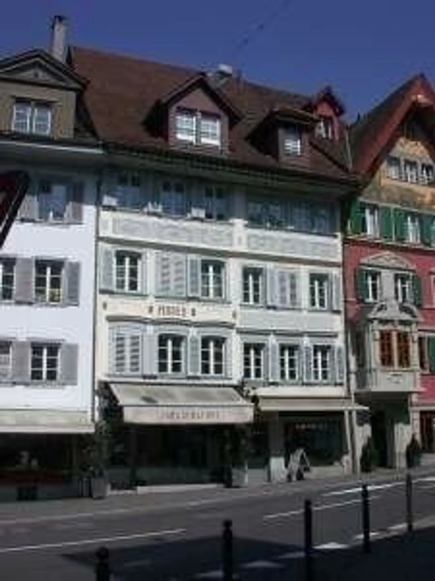Small but fine - Retail space in the Zug old town - Photo 1 of 5