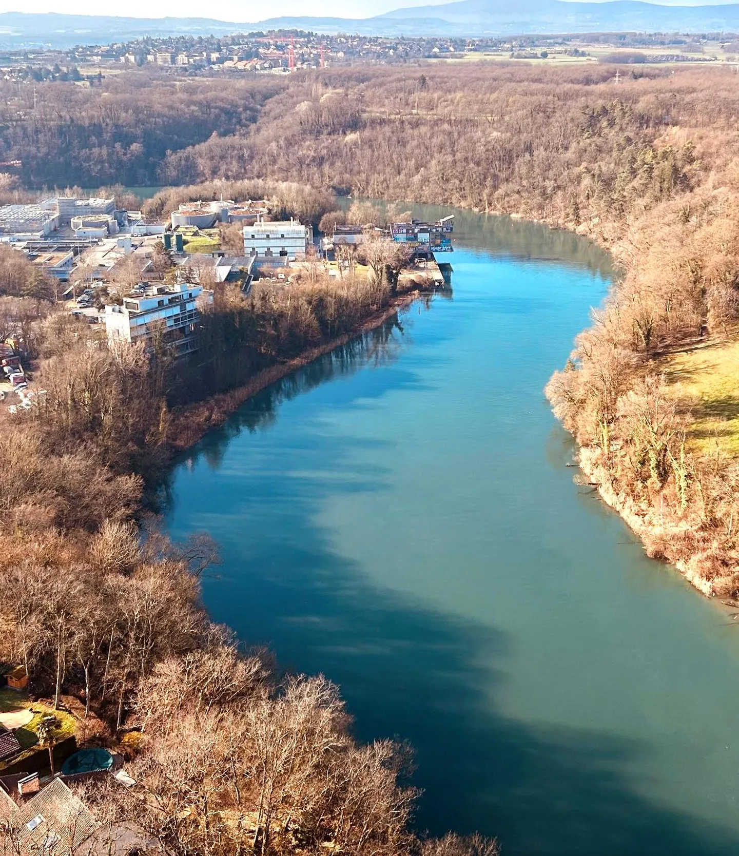 Bright Apartment with Stunning Views - Photo 1 of 7