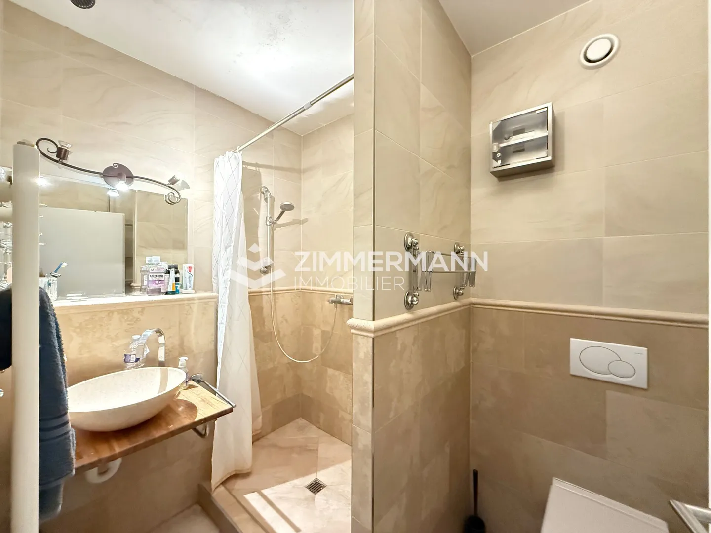 Hochwertige Wohnung mit Garten zu verkaufen! - Foto 4 von 12