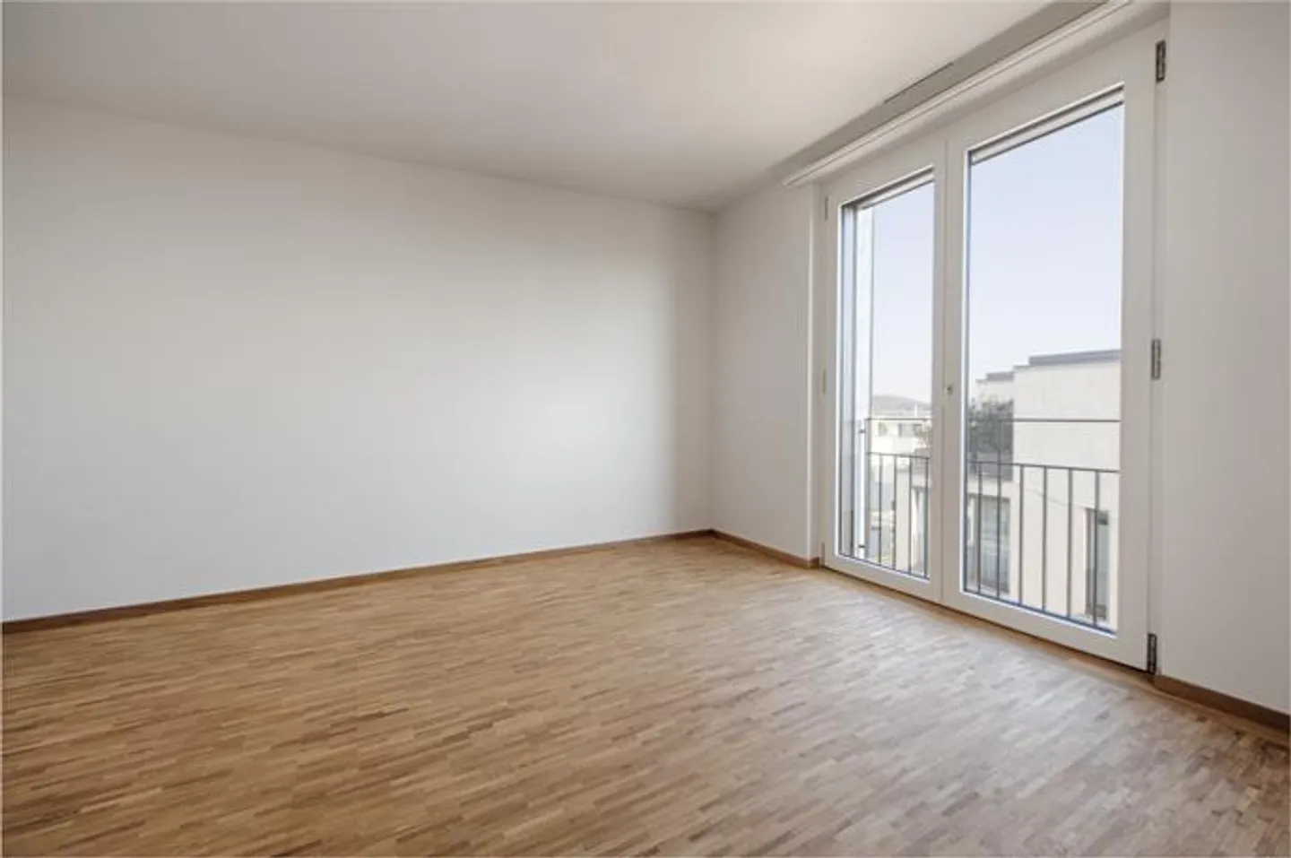 LOUER SANS CAUTION - Appartement en attique dans un emplacement ensoleillé - Photo 5 sur 8
