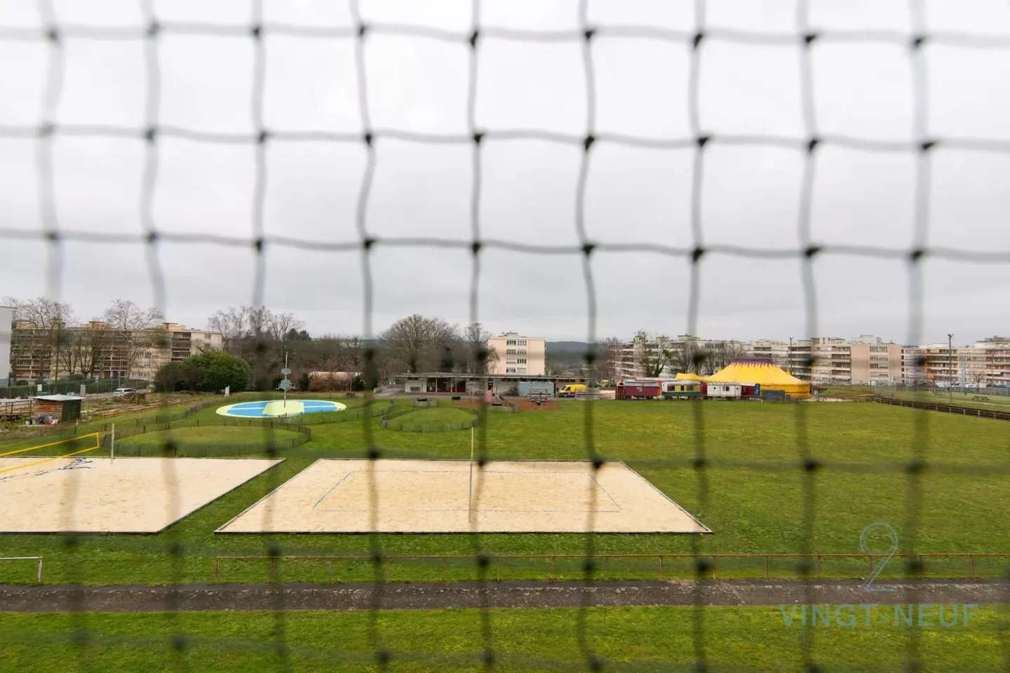 Three-room apartment with large balcony - Photo 4 of 6